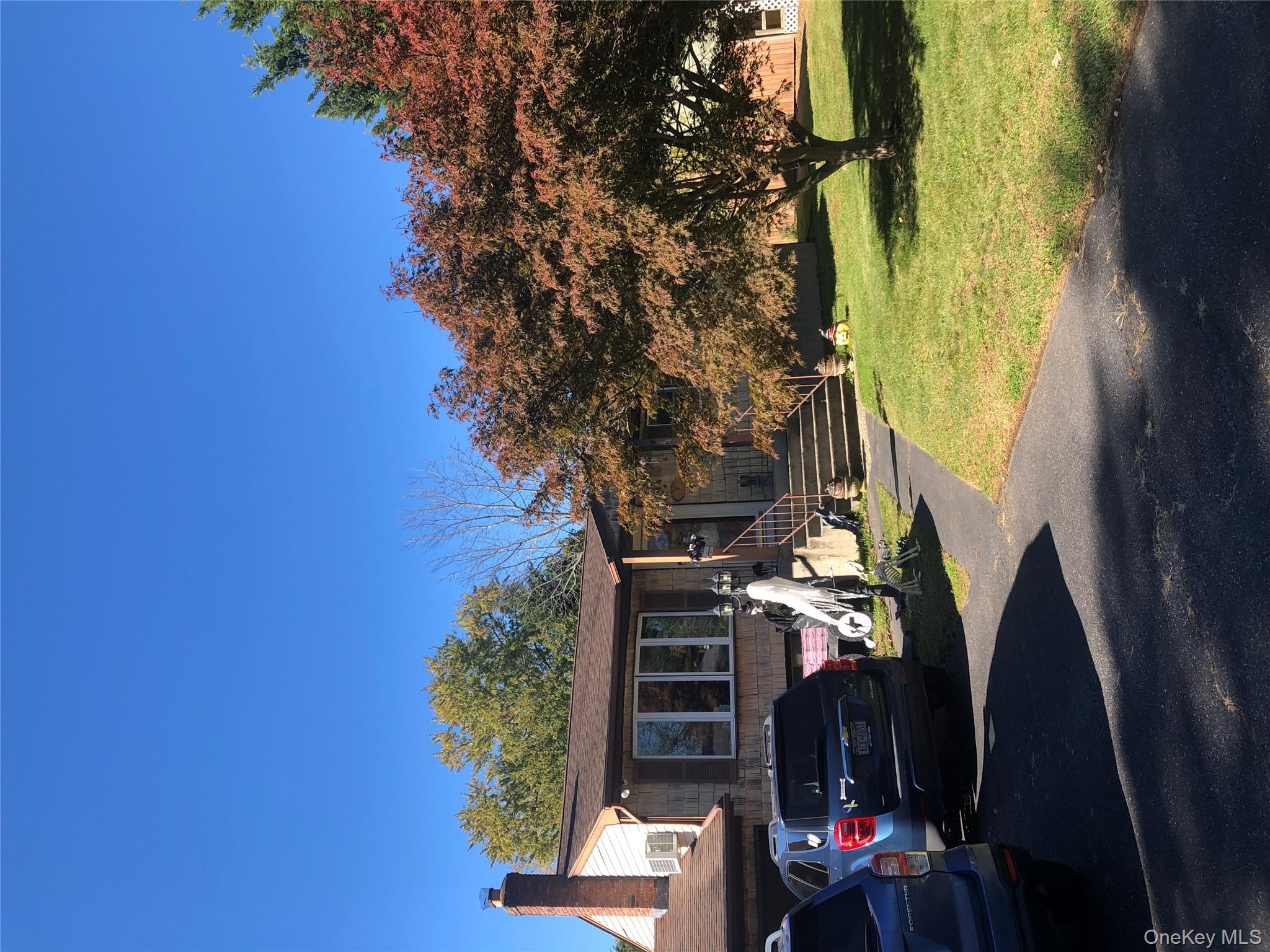 #4 photo, 44 Nadine Lane, サフォーク郡 Port Jefferson Station , NY 11776