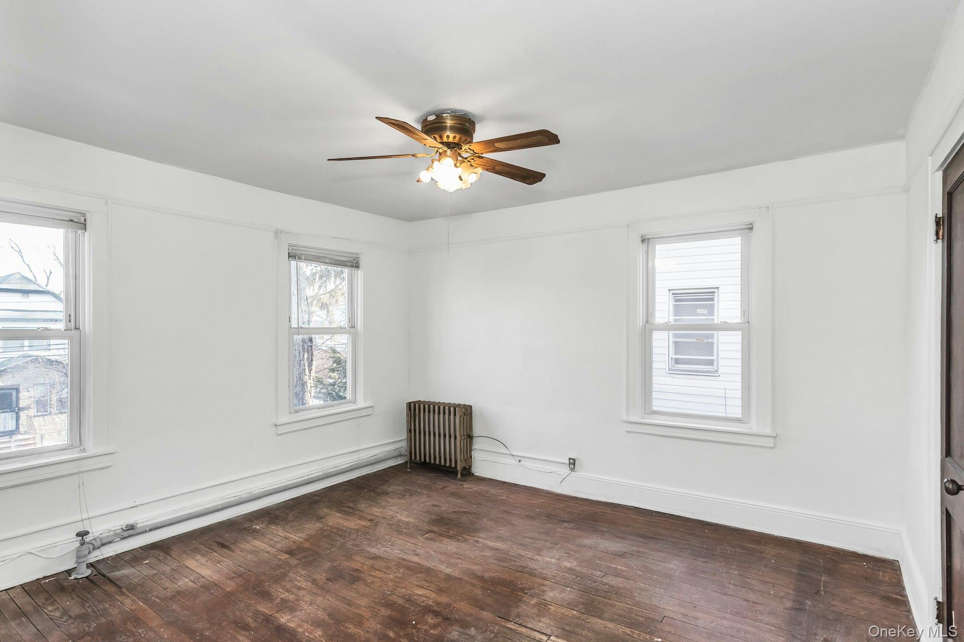 #16 photo, 173-15 109th Avenue, Jamaica , NY 11433