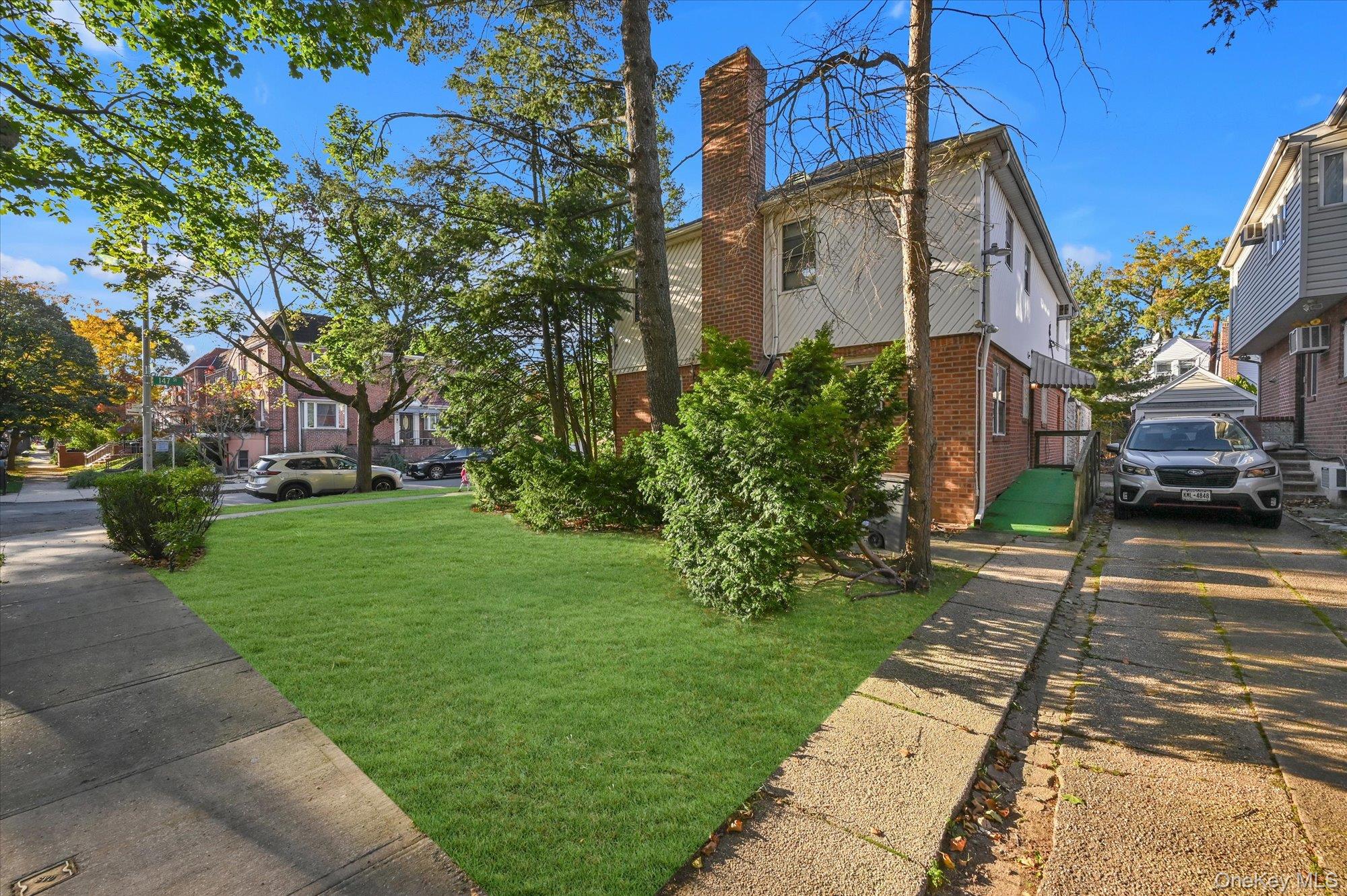 #20 photo, 147-01 70th Avenue, Kew Garden Hills , NY 11367