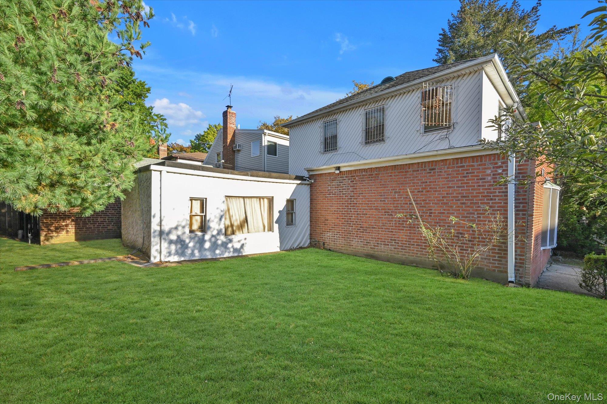 #3 photo, 147-01 70th Avenue, Kew Garden Hills , NY 11367