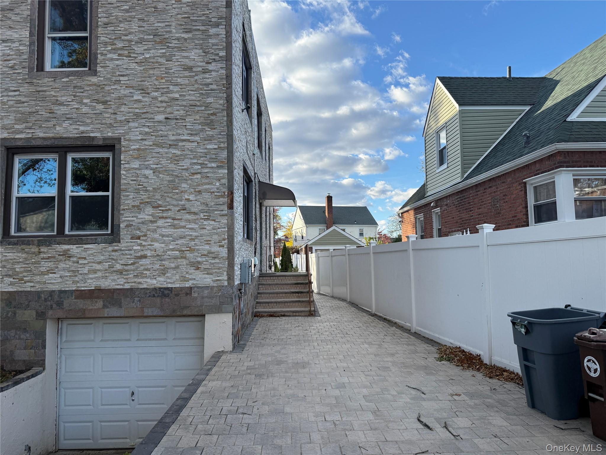 #2 photo, 11460 226th Street, クイーンズ区 Cambria Heights , NY 11411