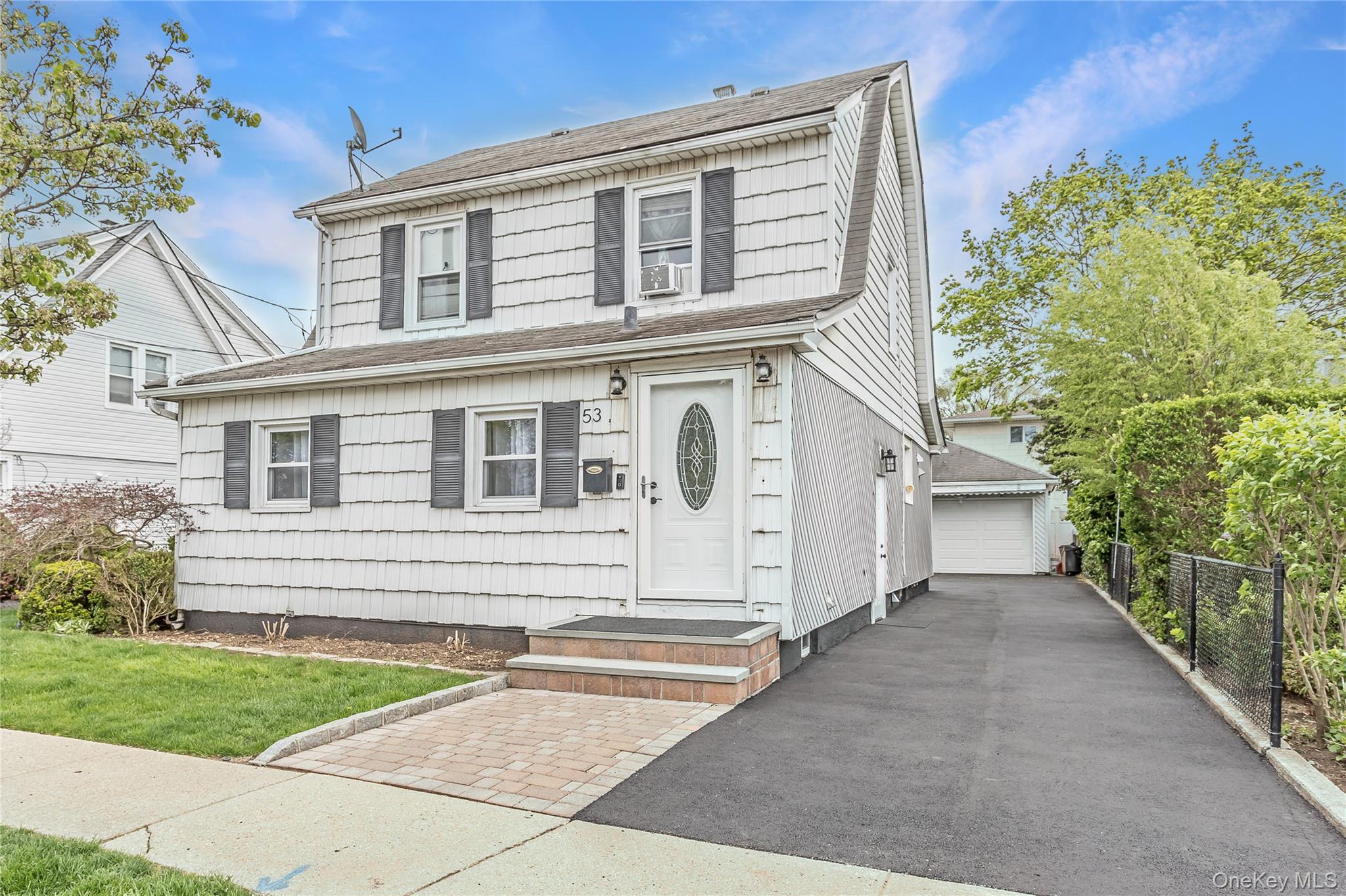 #2 photo, 53 Washington Avenue, ナッソー郡 Mineola , NY 11501