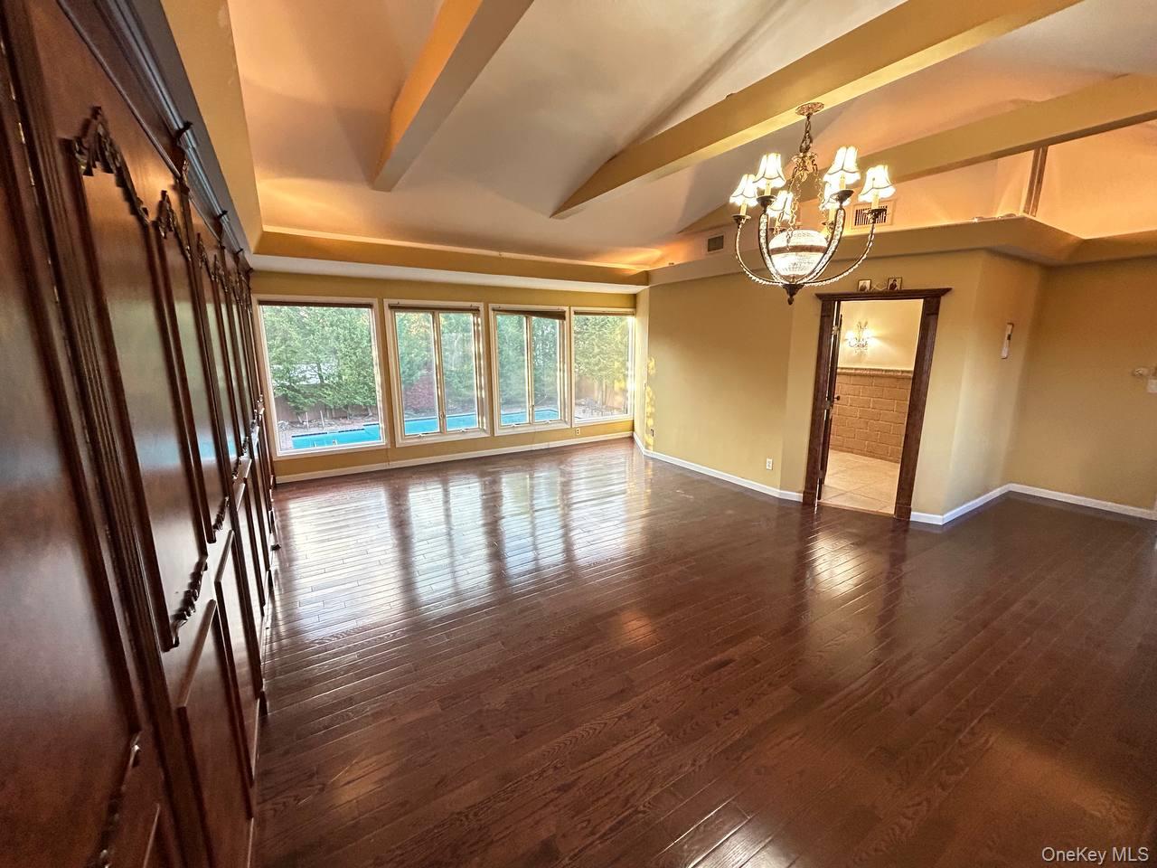 #11 photo, 3200 Lydia Lane, ナッソー郡 Bellmore , NY 11710