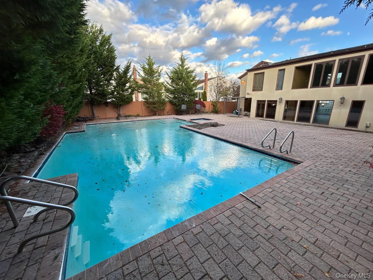 #13 photo, 3200 Lydia Lane, ナッソー郡 Bellmore , NY 11710