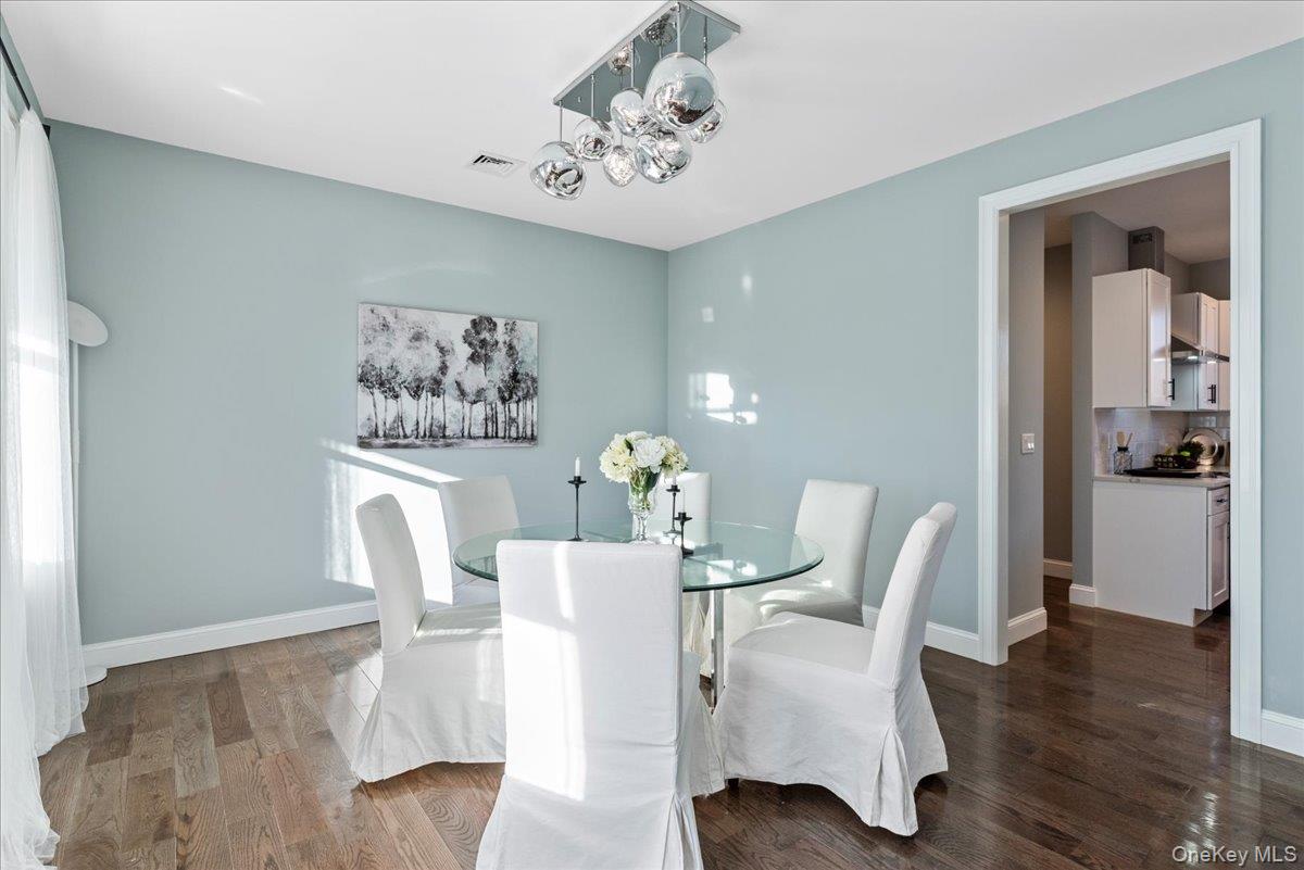 #9 photo, 91 Market Street, サフォーク郡 Mastic Beach , NY 11951