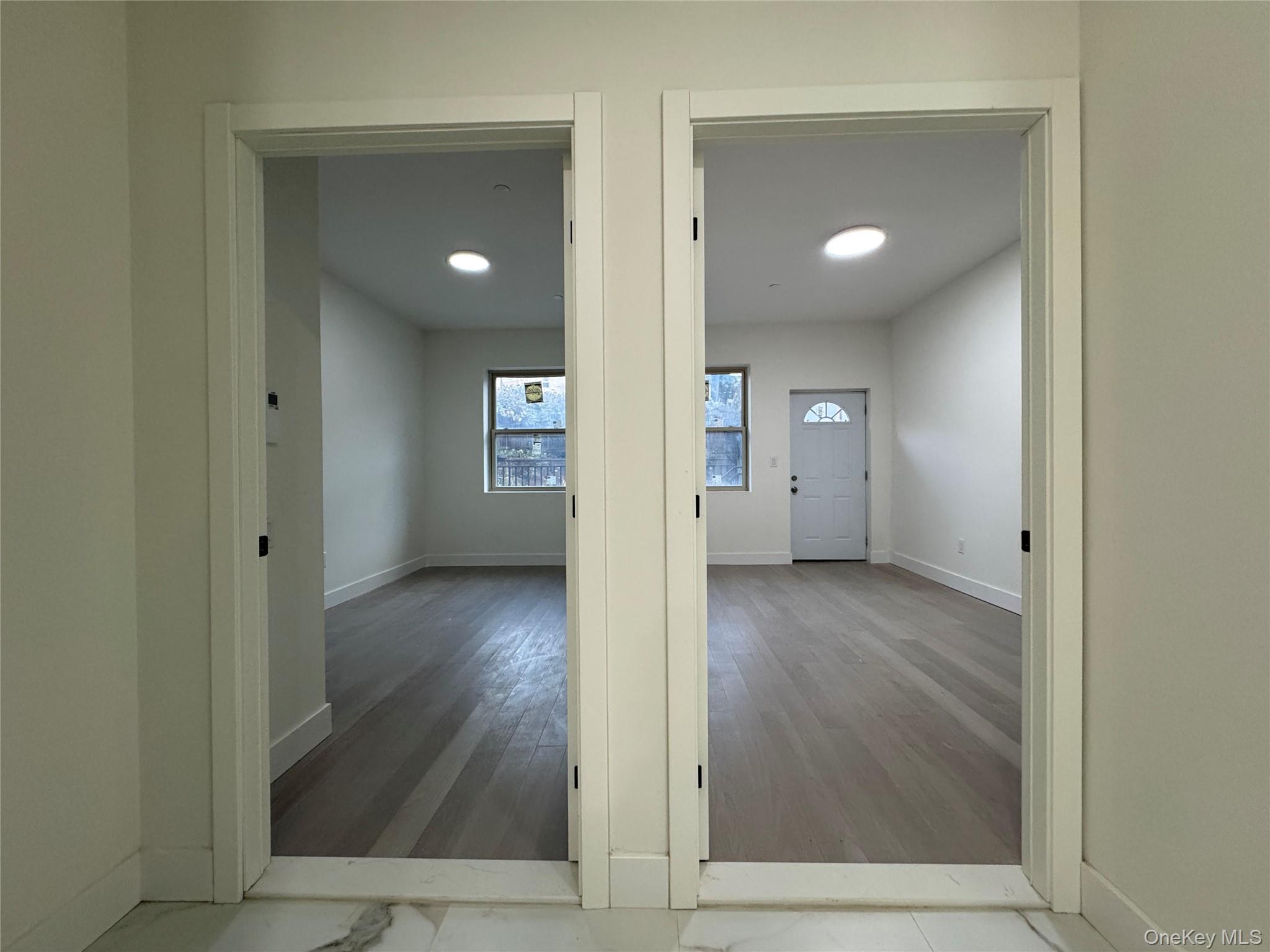 #5 photo, 101-12 Martense Avenue, クイーンズ区 Corona , NY 11368