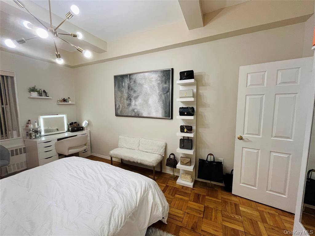 #12 photo, 1 Balint Dr, Yonkers , NY 10710