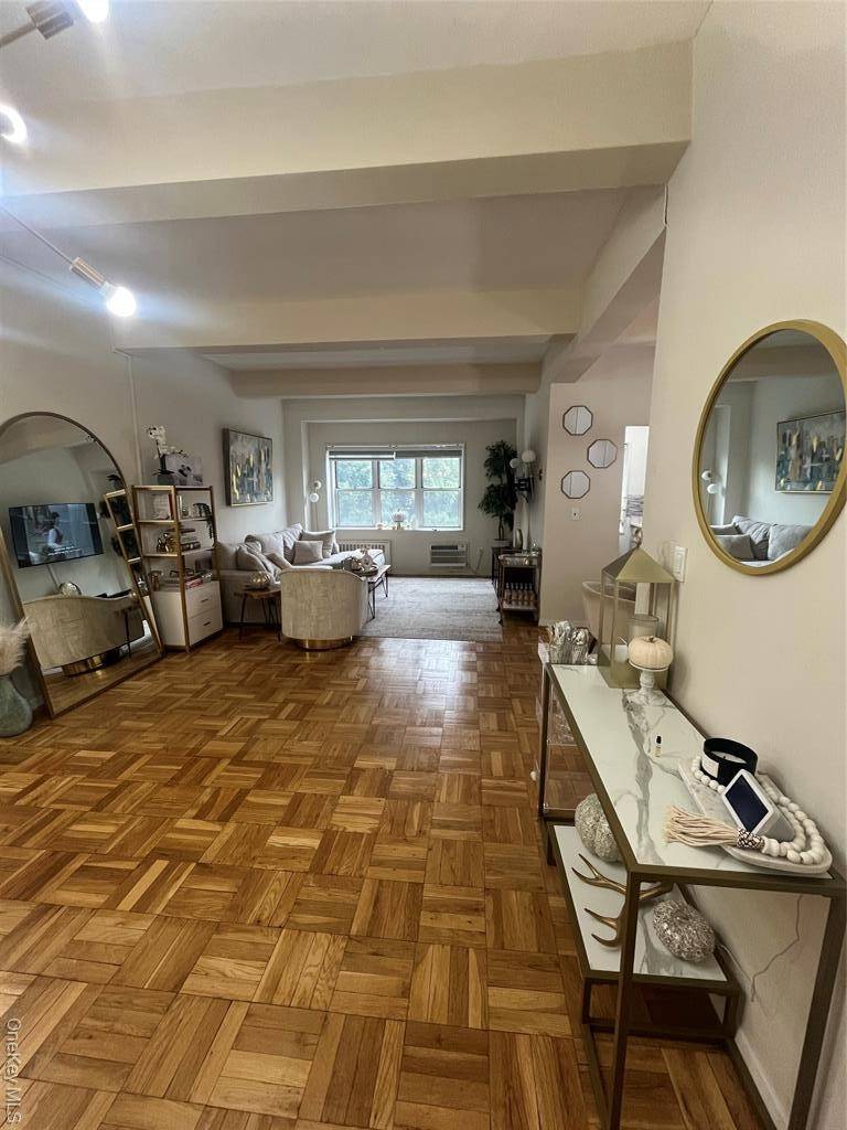 #3 photo, 1 Balint Dr, Yonkers , NY 10710