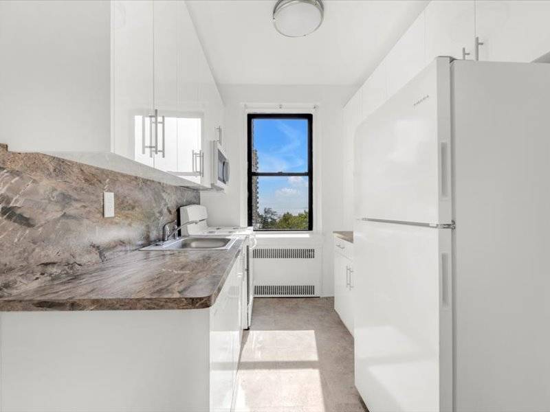 #4 photo, 1120 Brighton Beach Avenue, #6R, ブルックリン区 Brighton Beach , NY 11235