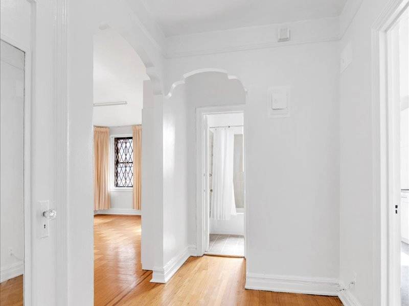 #9 photo, 1120 Brighton Beach Avenue, #6R, ブルックリン区 Brighton Beach , NY 11235