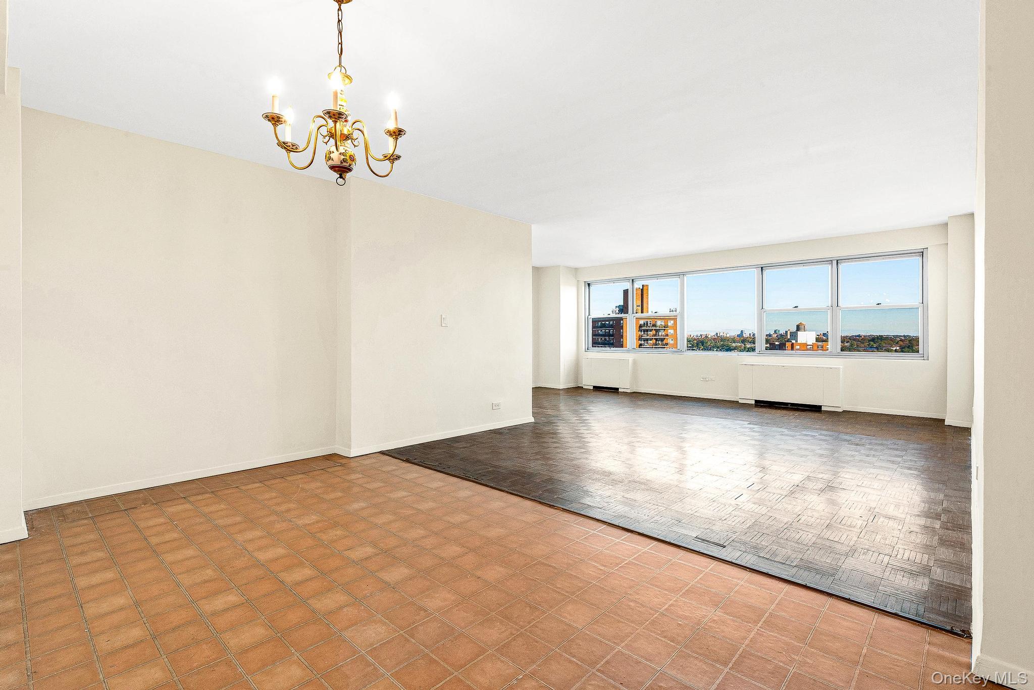 #3 photo, 111-20 73 Avenue, Forest Hills , NY 11375