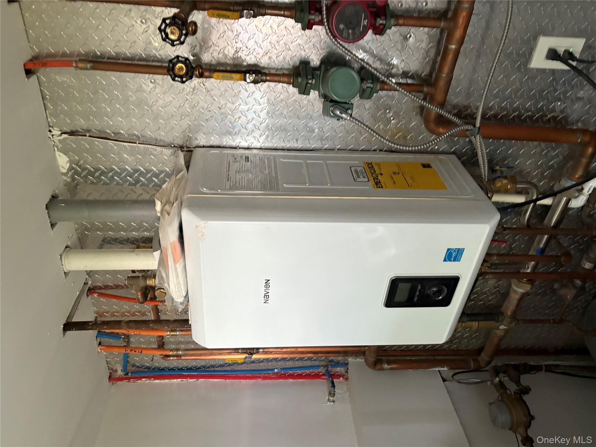 #7 photo, 486 Champlain Avenue, West Hempstead , NY 11552