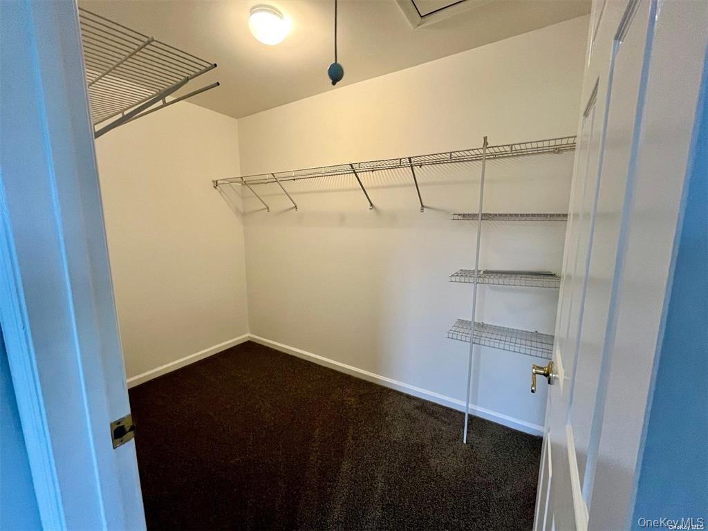 #17 photo, 9 Commodore Circle, サフォーク郡 Port Jefferson Station , NY 11776