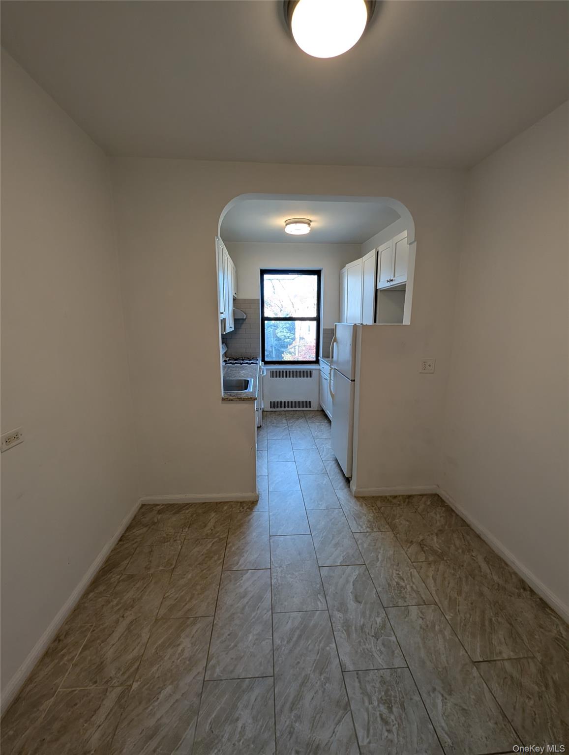 #4 photo, 2 Greenridge Avenue, White Plains , NY 10605