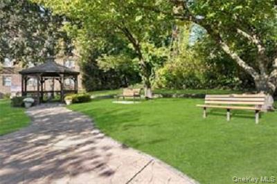 #9 photo, 10 Oakridge Place, Eastchester , NY 10709