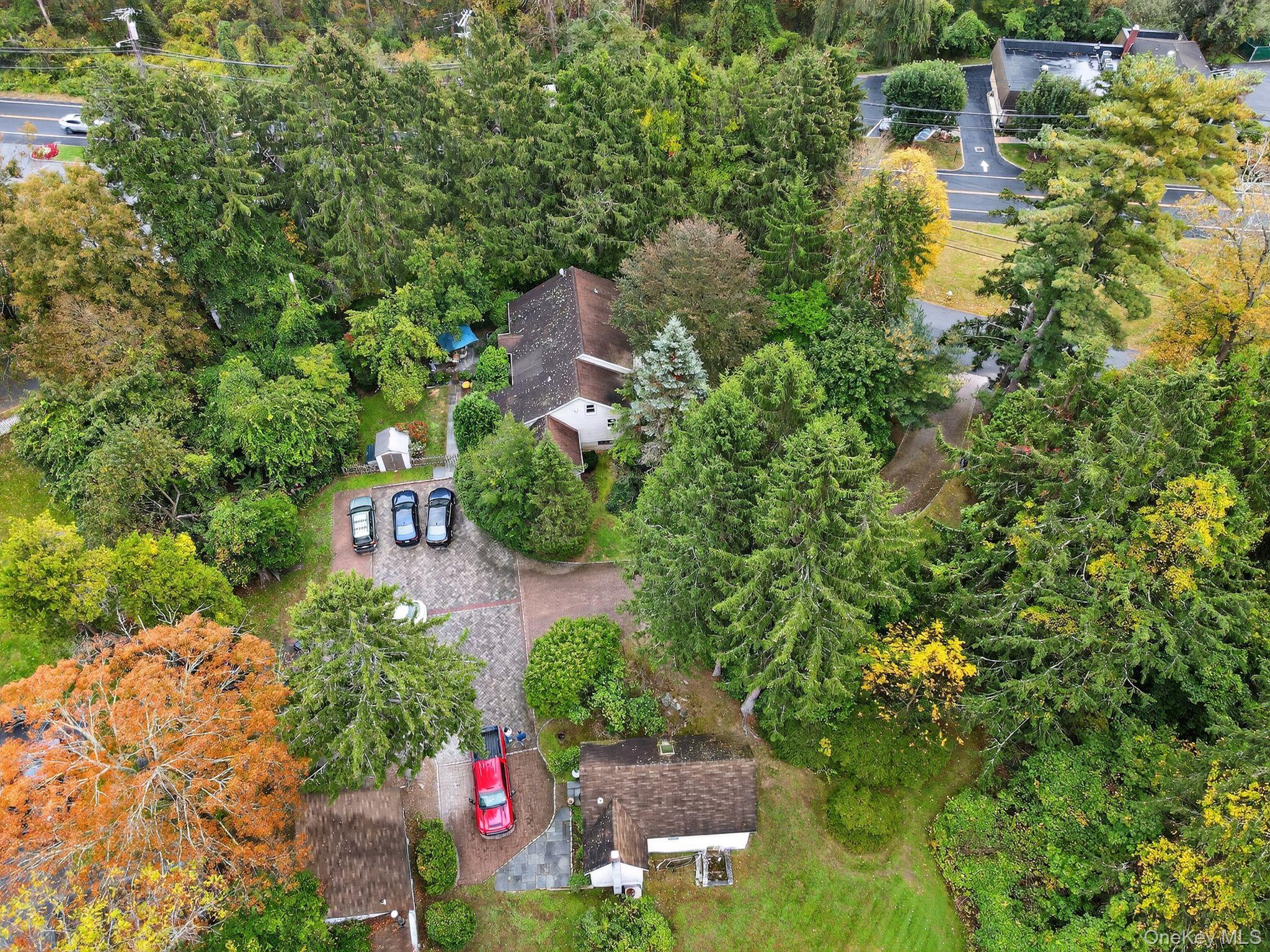 #11 photo, 20 Old Mount Kisco Road, Armonk , NY 10504