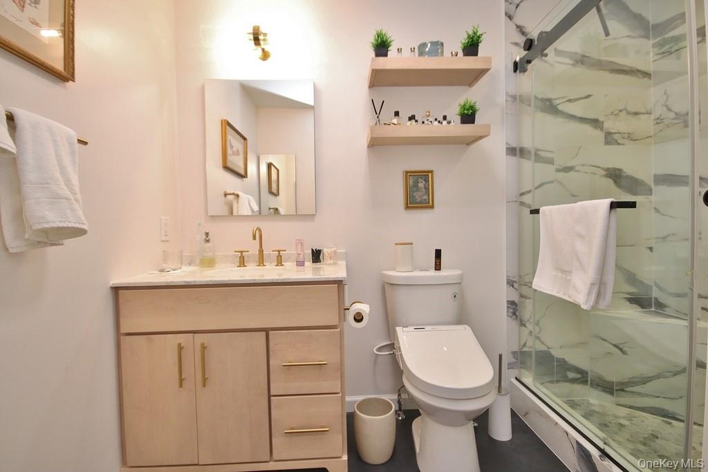 #17 photo, 1206 Pondview Loop, Wappingers Falls , NY 12590