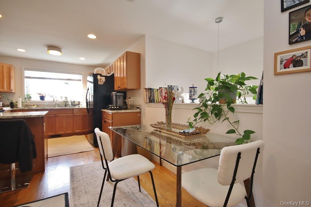 #8 photo, 1206 Pondview Loop, Wappingers Falls , NY 12590