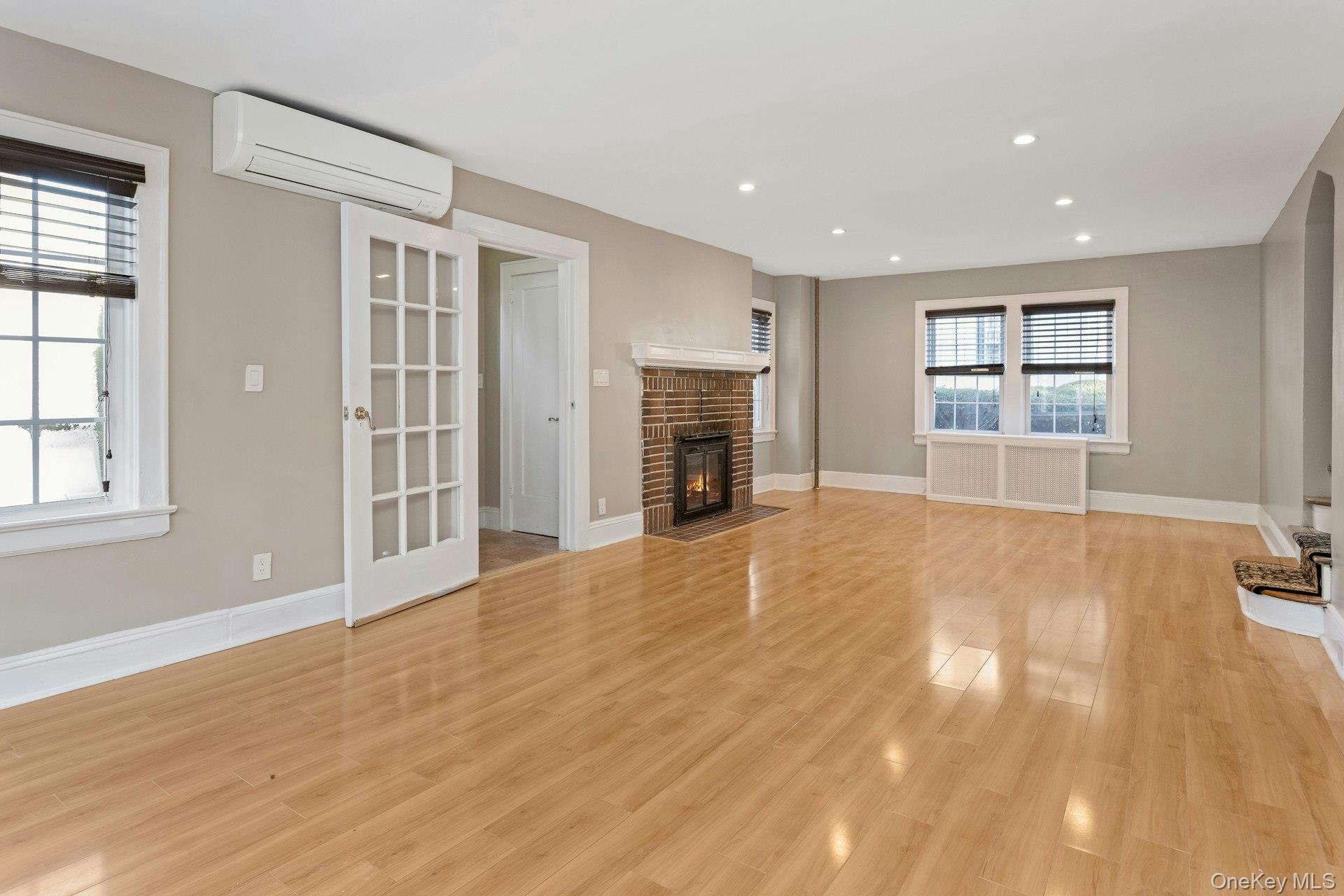 #3 photo, 164 Nelson Road, Scarsdale , NY 10583