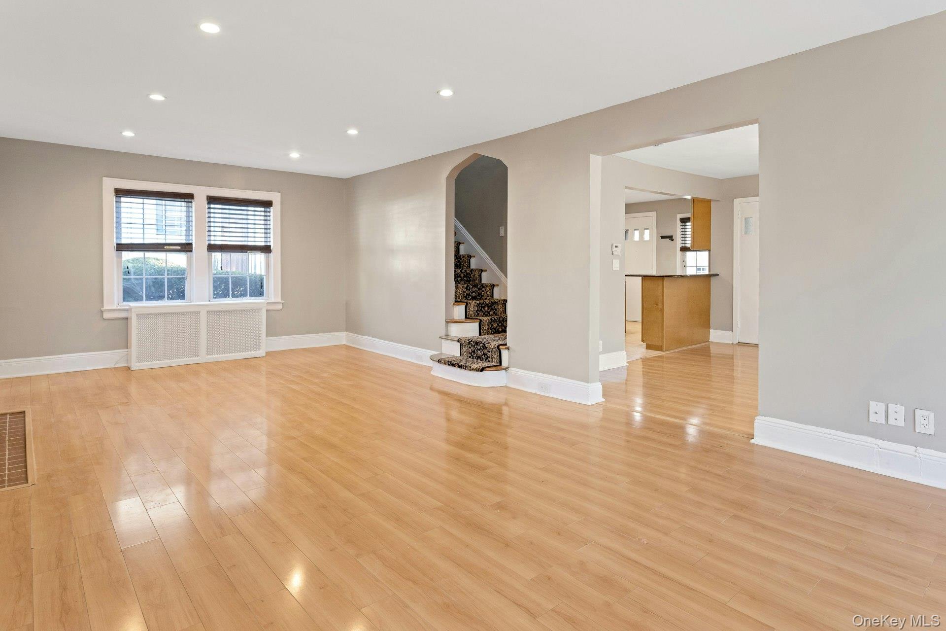 #6 photo, 164 Nelson Road, Scarsdale , NY 10583