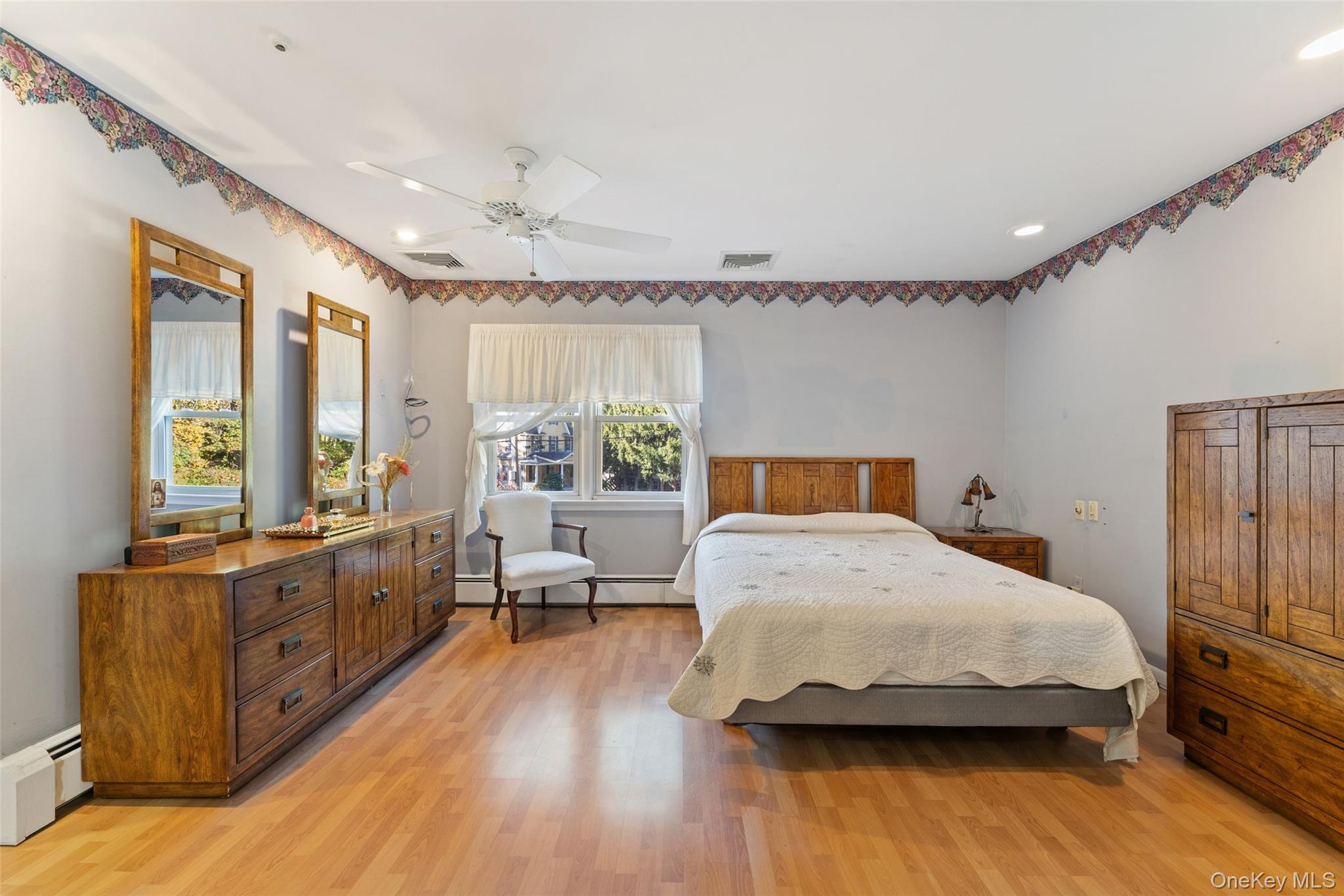 #19 photo, 443 Benedict Avenue, Tarrytown , NY 10591