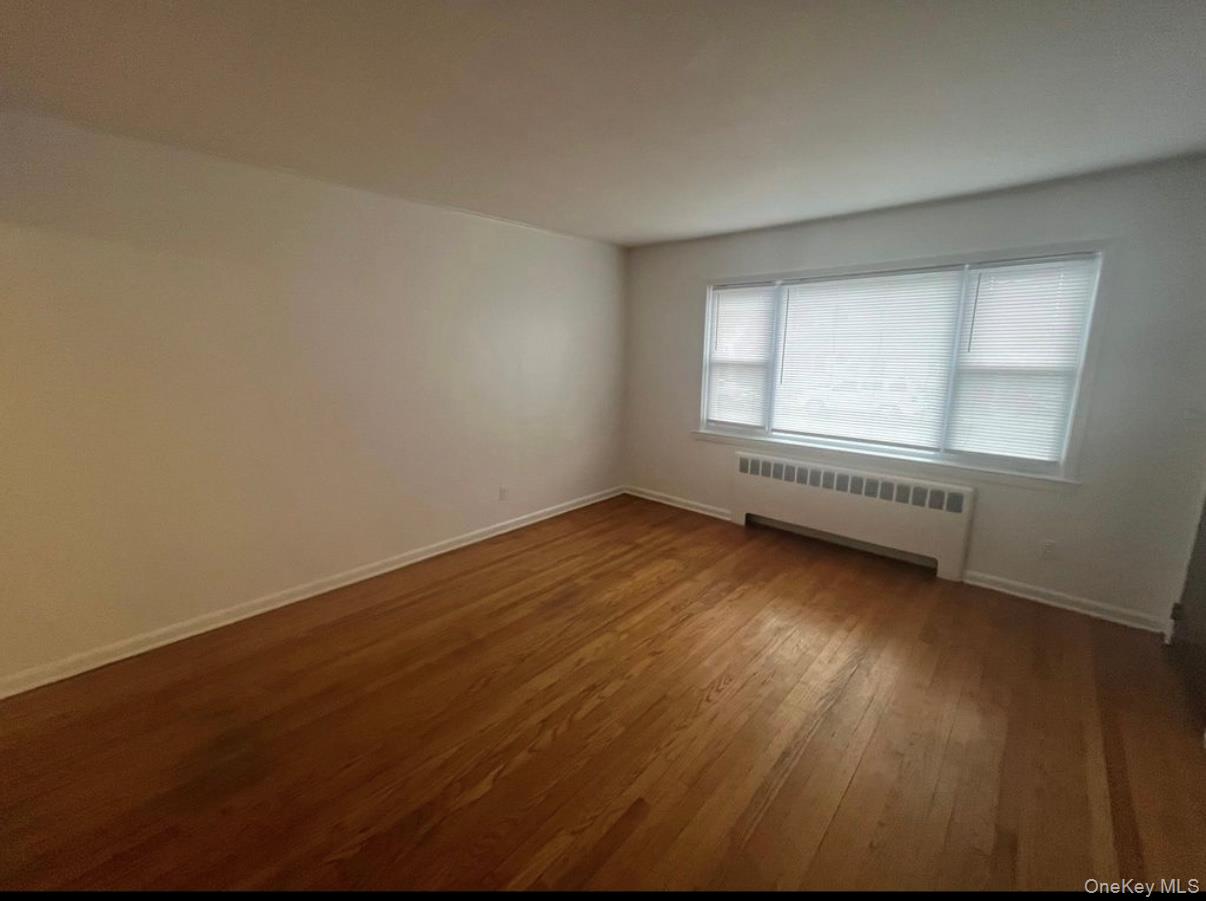 #11 photo, 63 Madison Avenue, ナッソー郡 Westbury , NY 11590