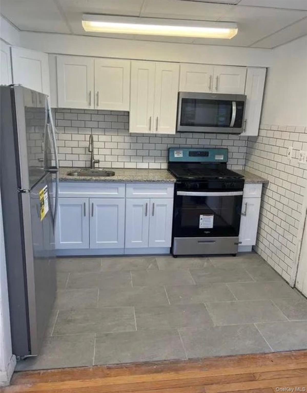 #3 photo, 63 Madison Avenue, ナッソー郡 Westbury , NY 11590