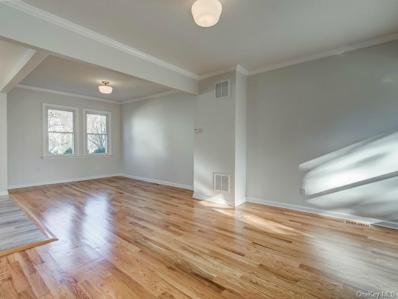 #7 photo, 232 Franklin Avenue, ナッソー郡 Sea Cliff , NY 11579