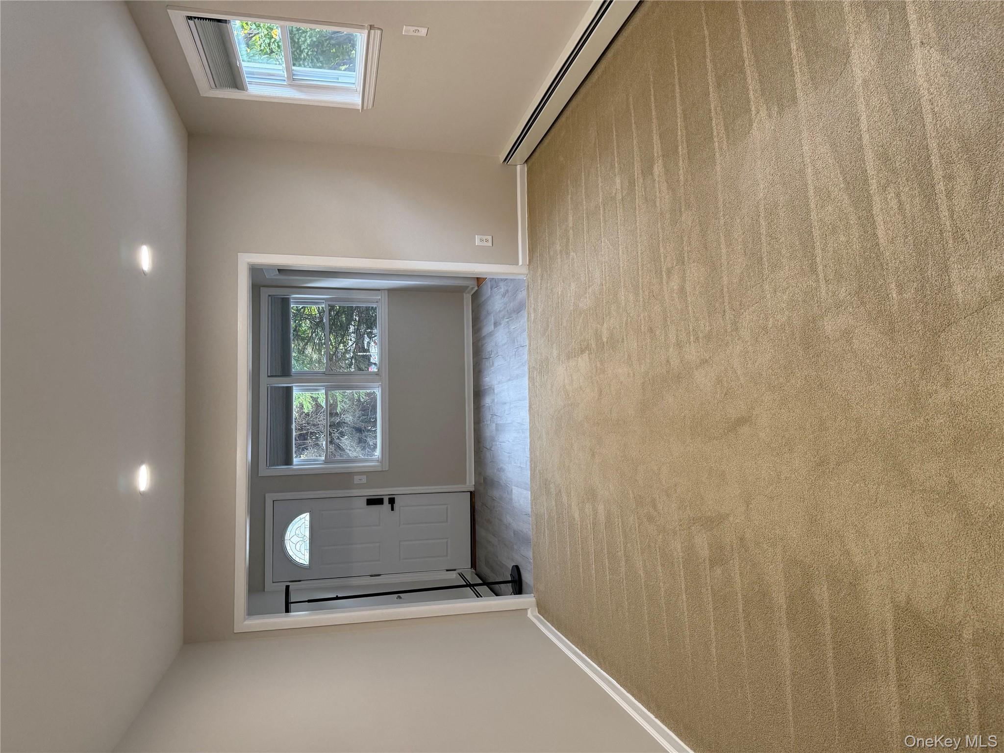 #4 photo, 208 Orchard Street, ナッソー郡 Westbury , NY 11590