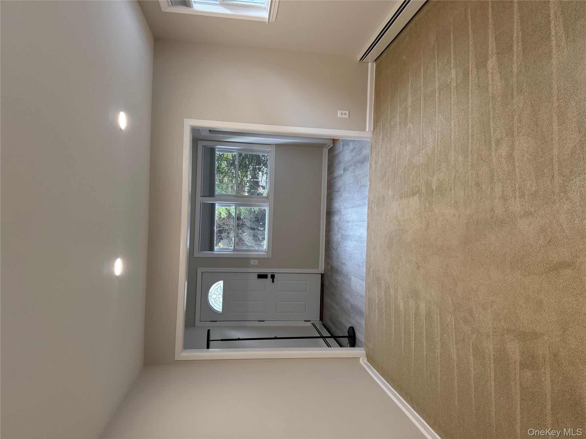 #6 photo, 208 Orchard Street, ナッソー郡 Westbury , NY 11590