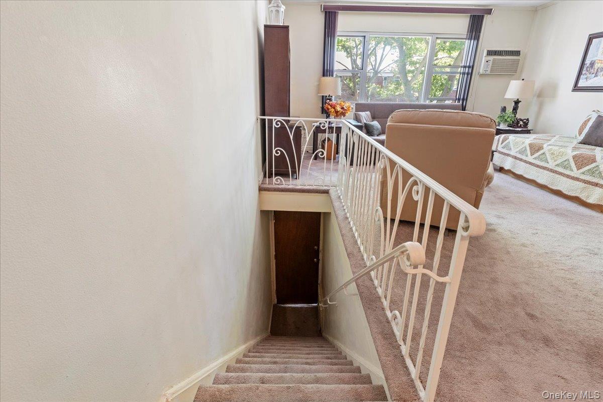 #19 photo, 87-44 Marengo Street, Holliswood , NY 11423