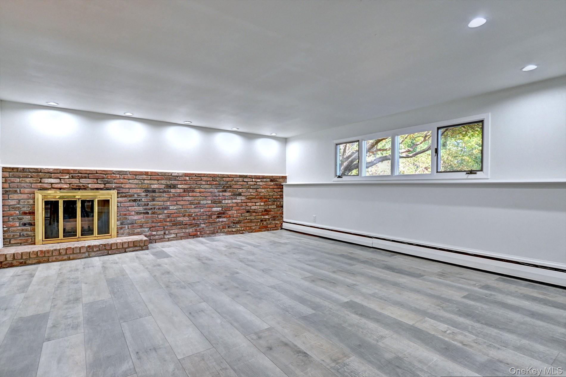 #17 photo, 8 Prairie Road, サフォーク郡 Huntington Station , NY 11746