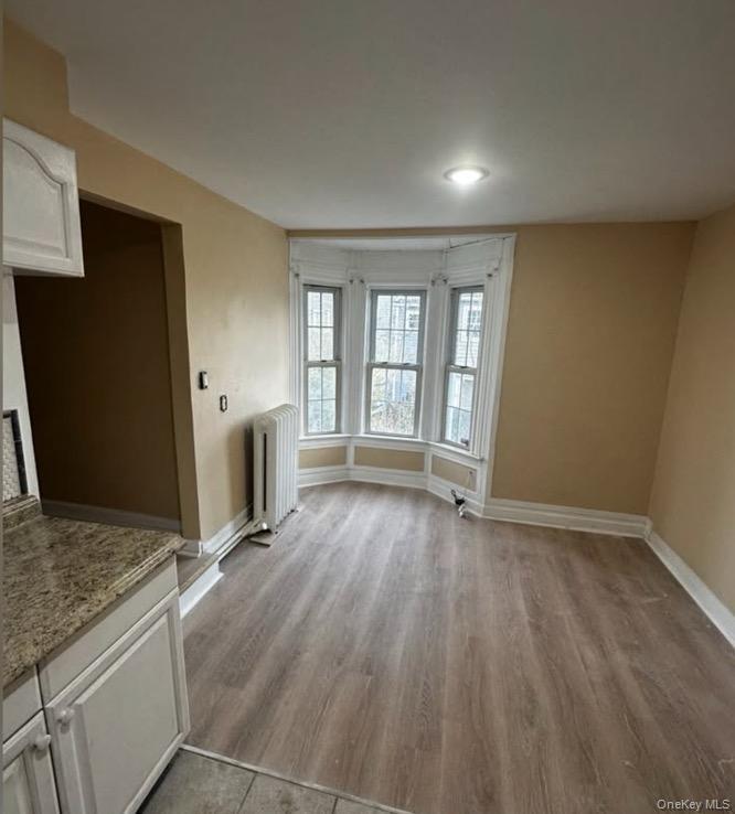 #4 photo, 25 S Clinton Avenue, サフォーク郡 Bay Shore , NY 11706