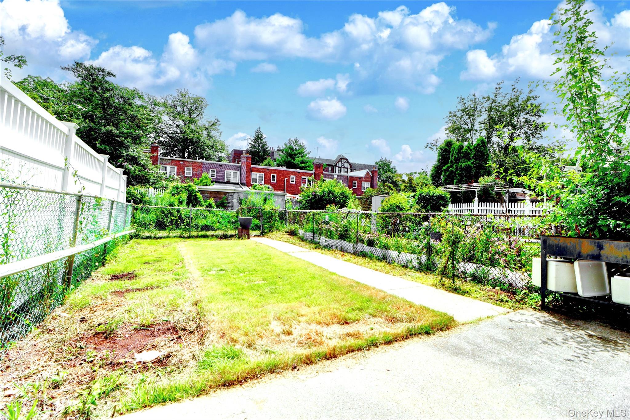 #5 photo, 623 159th Street, Whitestone , NY 11357