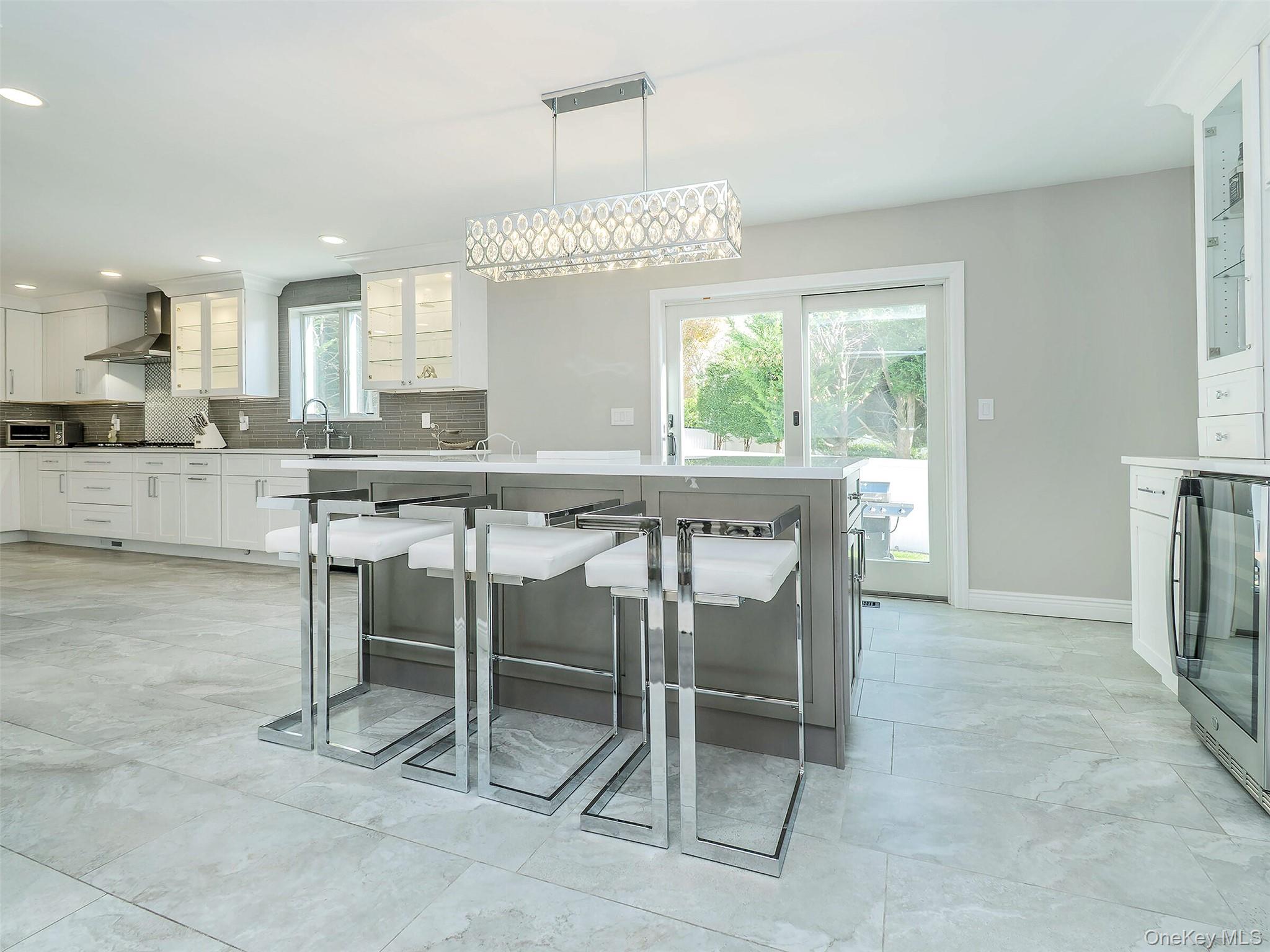 #15 photo, 11 Maple Street, Glenwood Landing , NY 11547