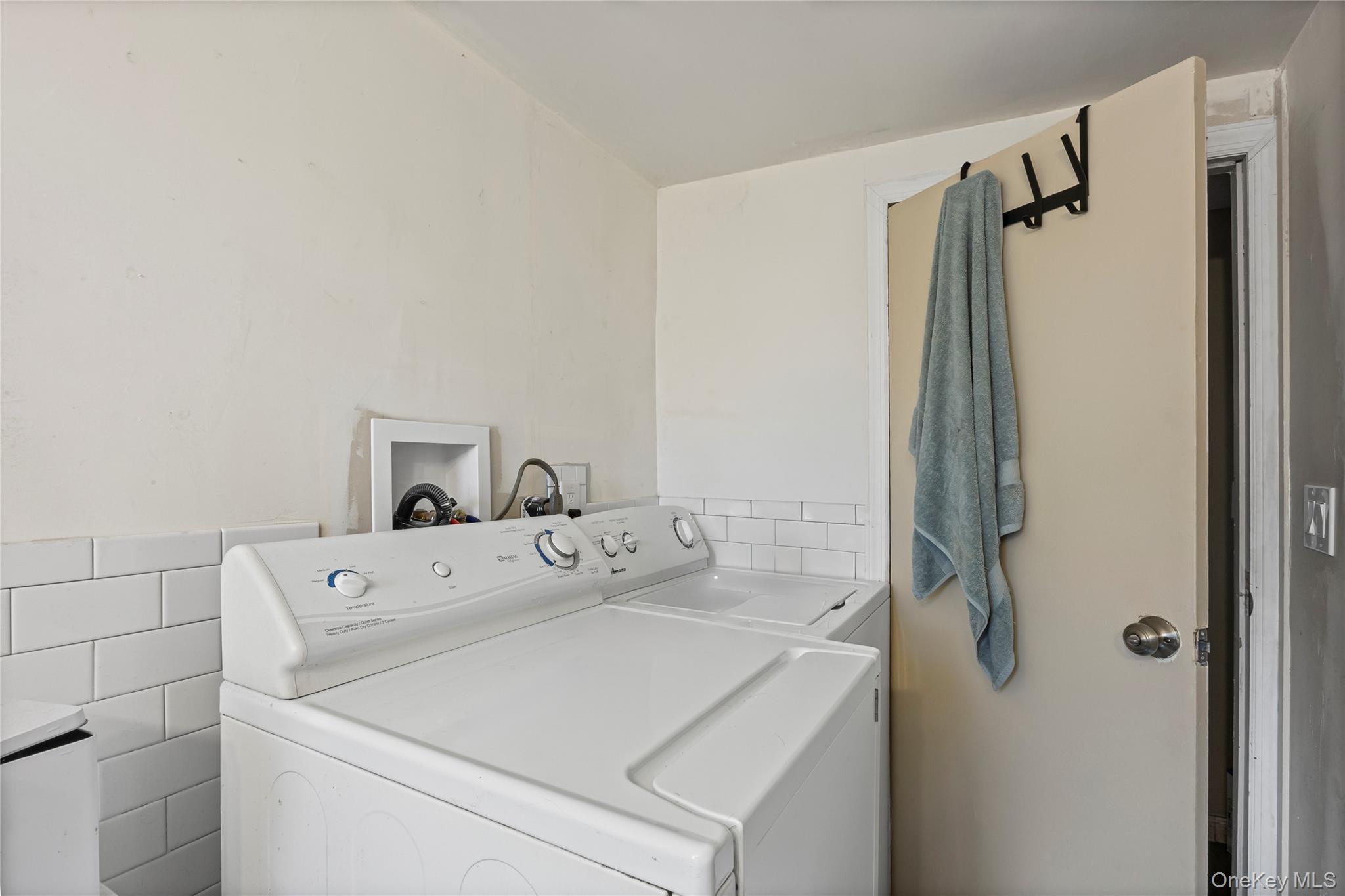 #16 photo, 40 Buttercup Dr, Bohemia , NY 11716