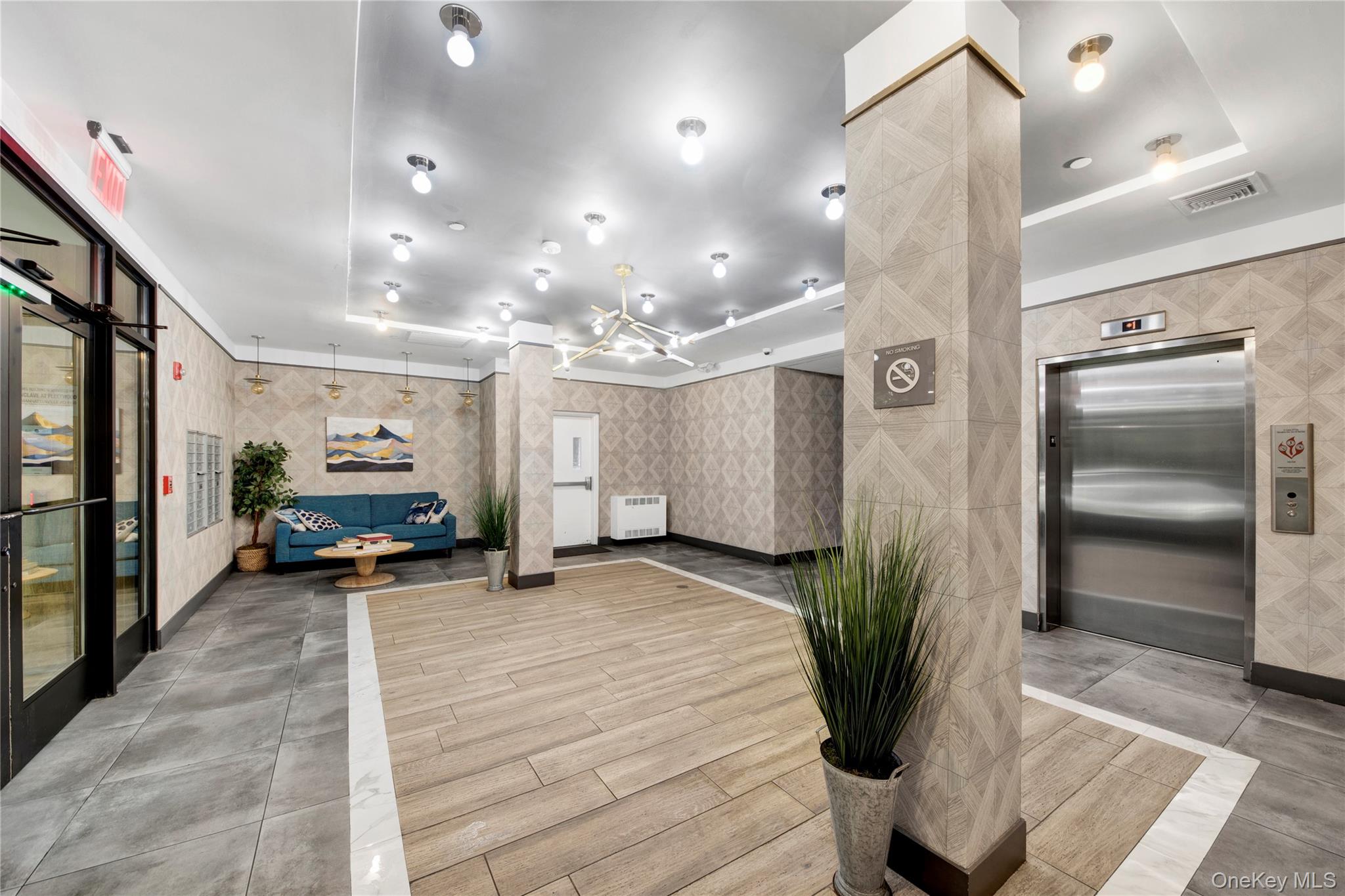 #20 photo, 625 NORTH MACQUESTEN PARKWAY, Fleetwood , NY 10552