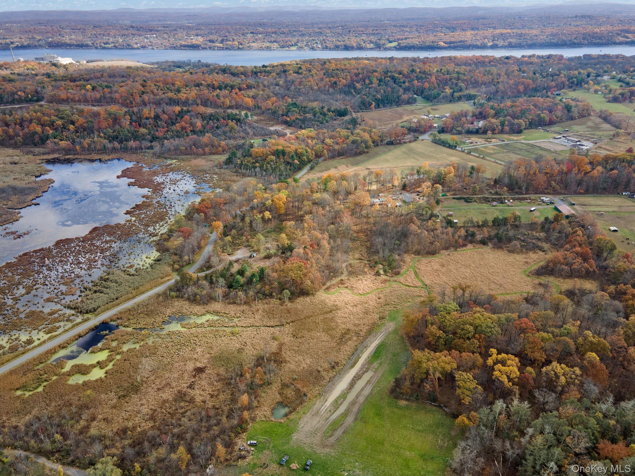 #12 photo, 165 West Camp Road, Saugerties , NY 12477