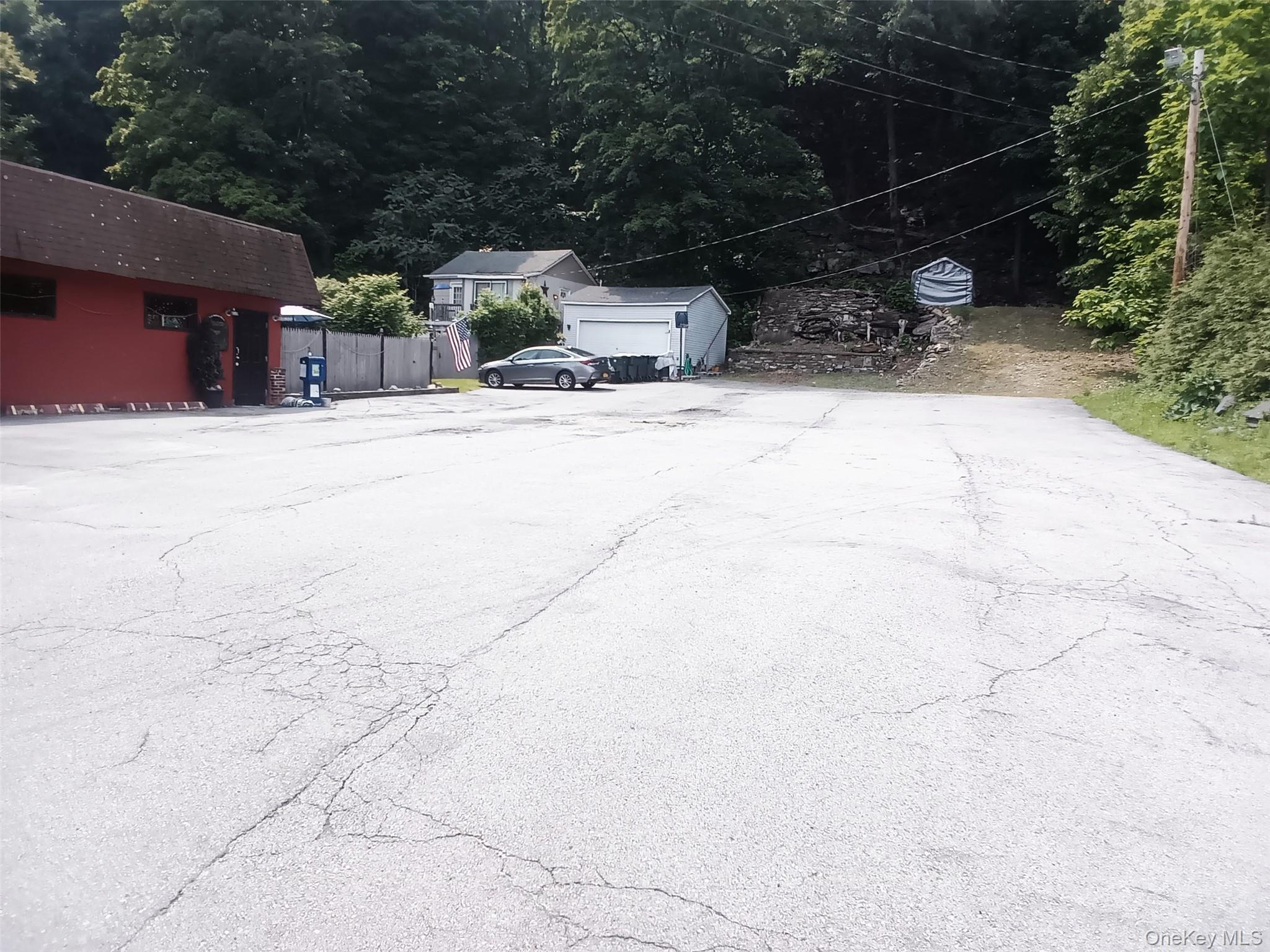 #19 photo, 657 Jersey Avenue, Greenwood Lake , NY 10925