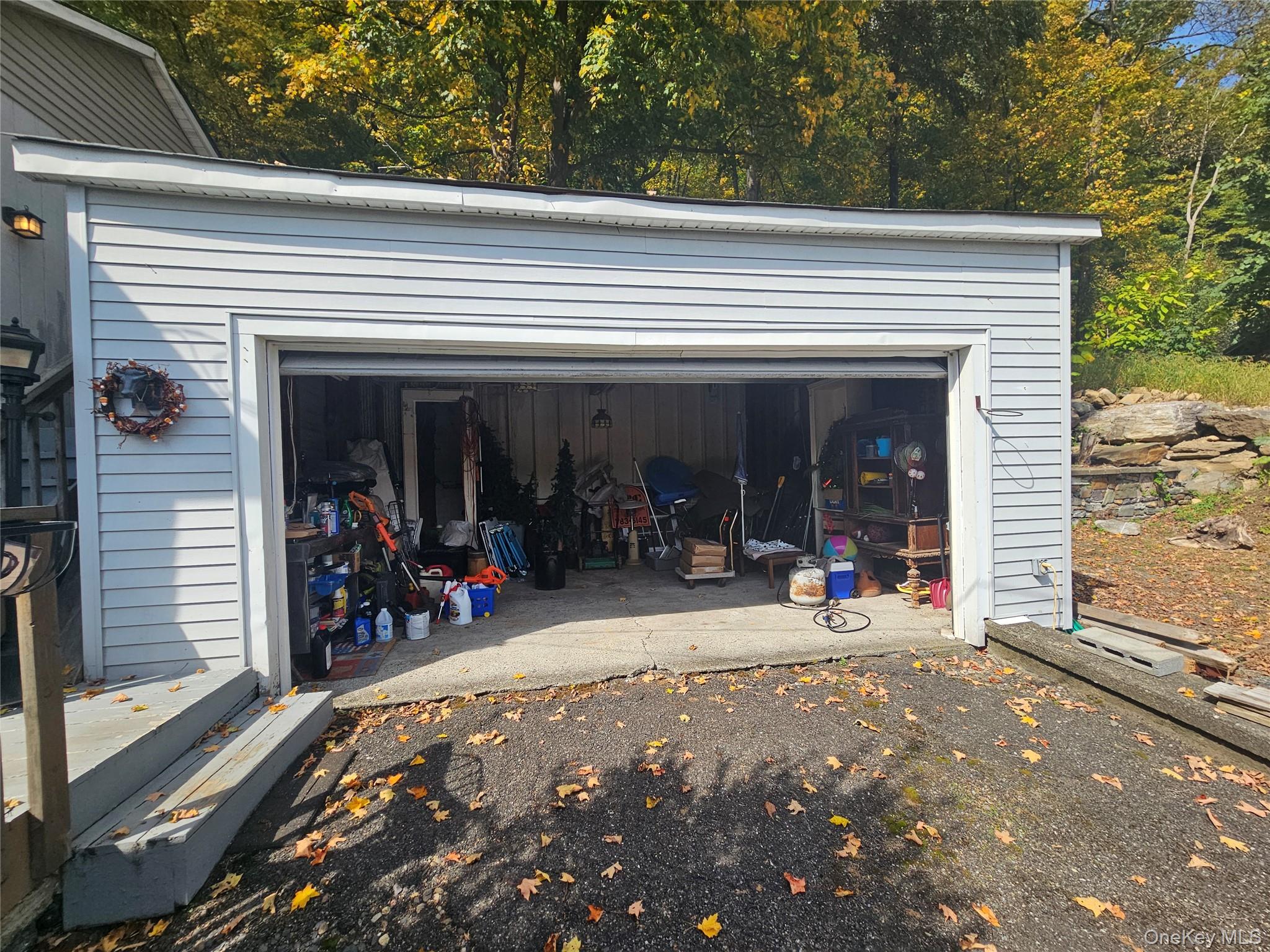 #4 photo, 657 Jersey Avenue, Greenwood Lake , NY 10925