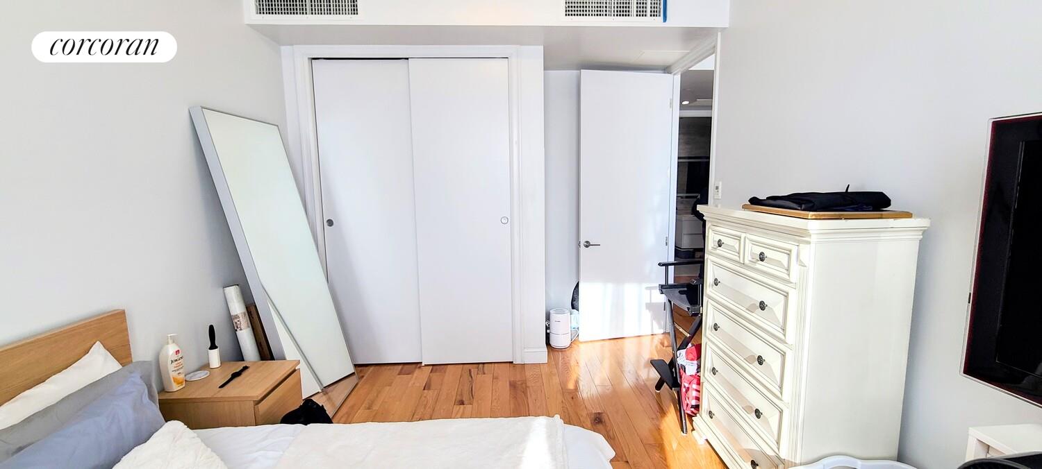 #7 photo, Astoria, クイーンズ区 Astoria , NY 11102