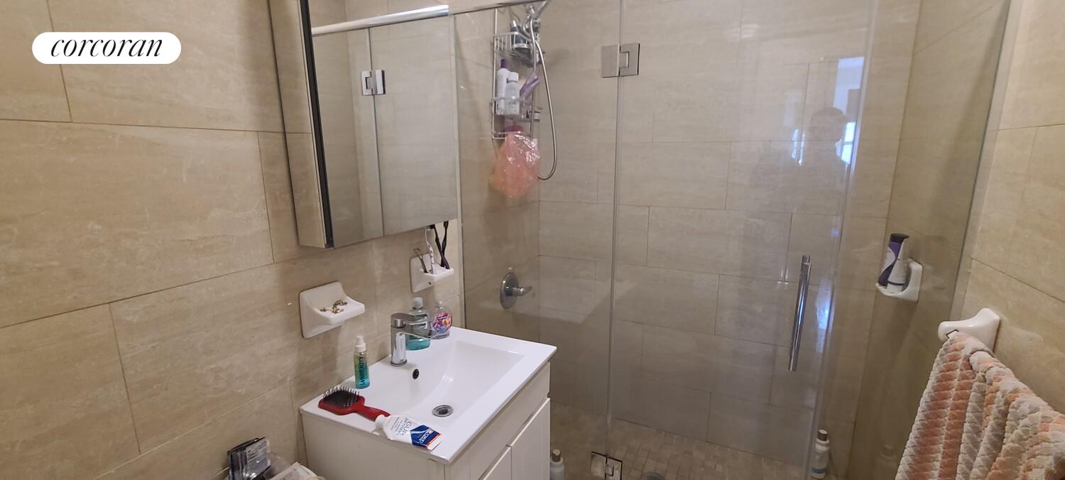 #6 photo, Astoria, Astoria , NY 11106