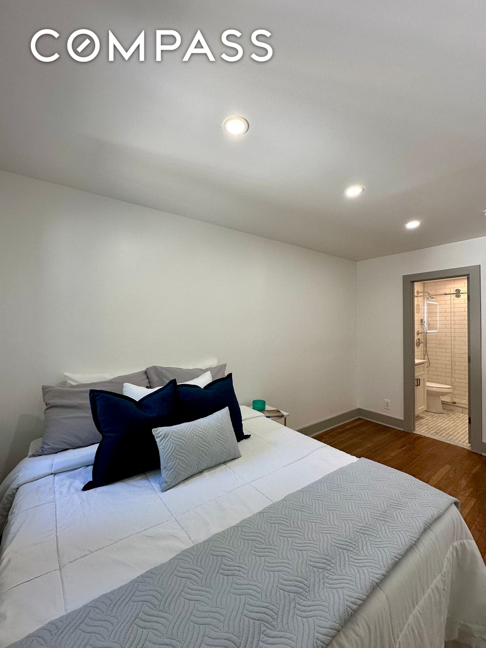 #16 photo, Bronx, North Riverdale , NY 10471