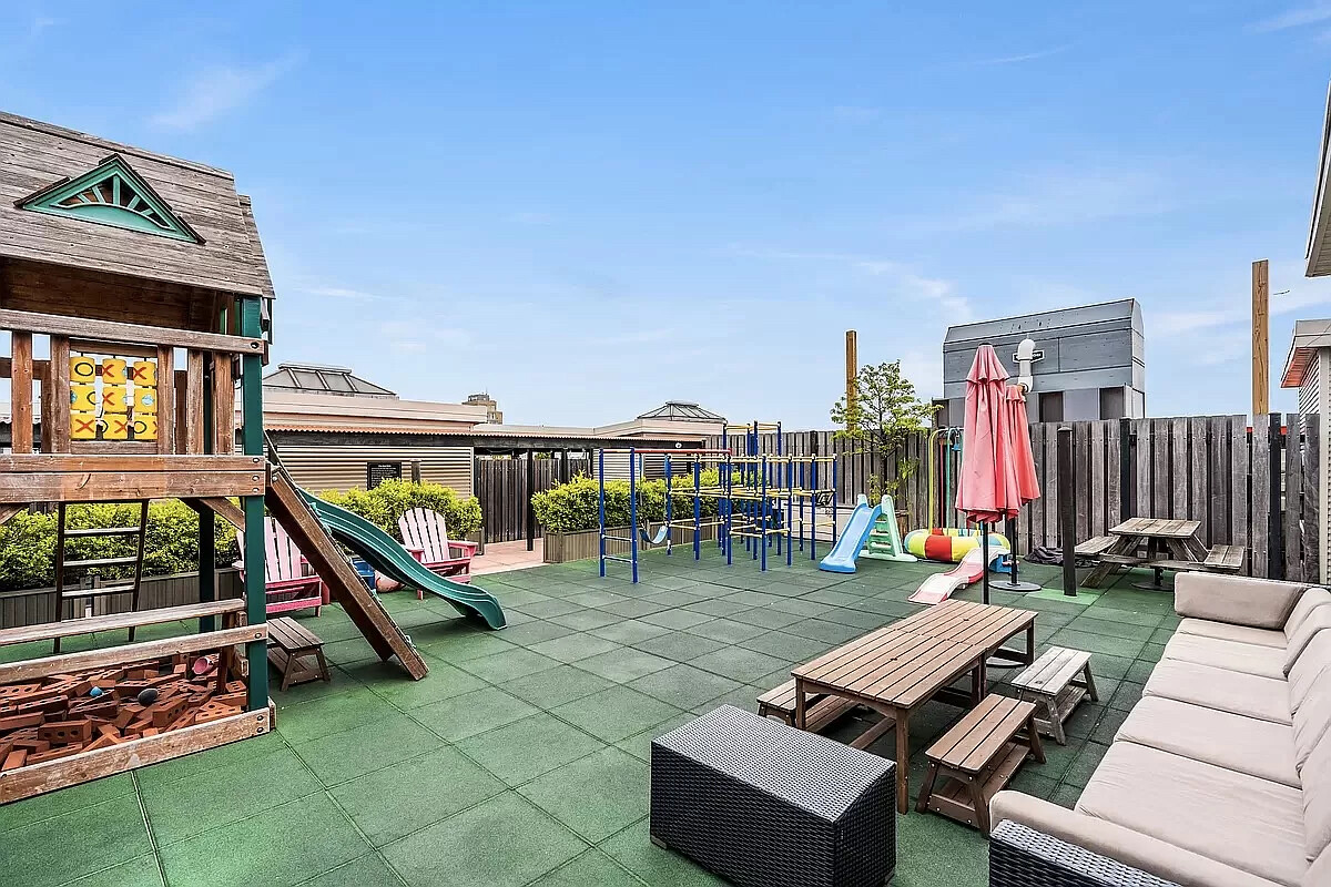 #16 photo, 85 N 3RD Street, Williamsburg,North , NY 11249