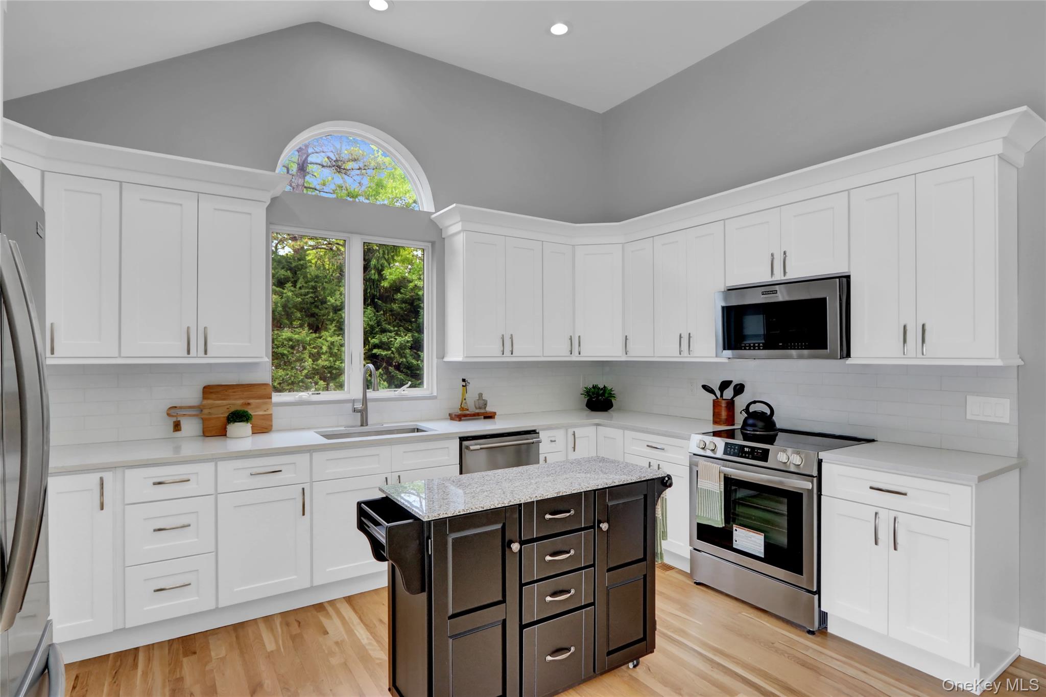 #17 photo, 23 Red Creek Circle, Hampton Bays , NY 11946