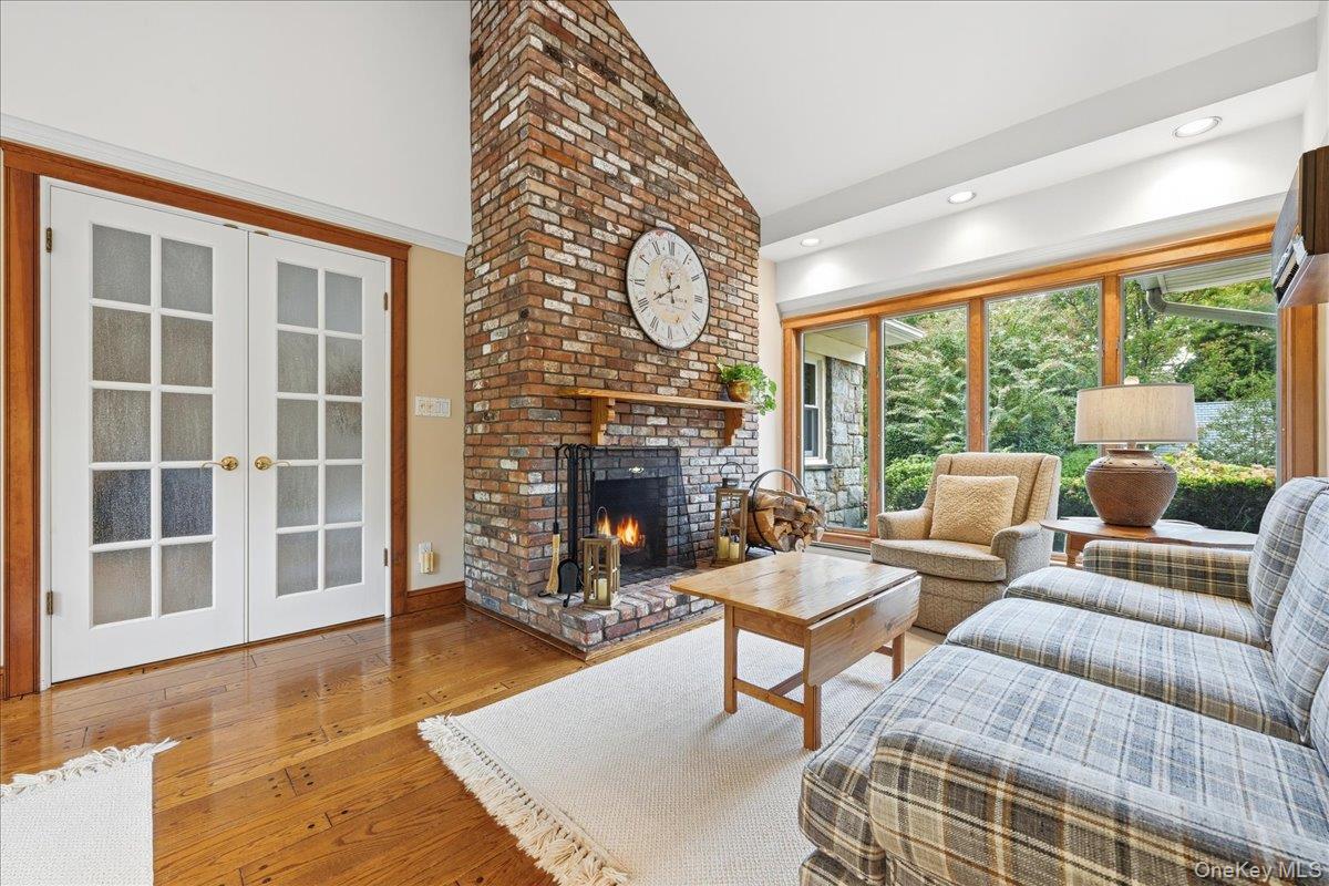 #13 photo, 88 Luquer Road, Manhasset , NY 11030