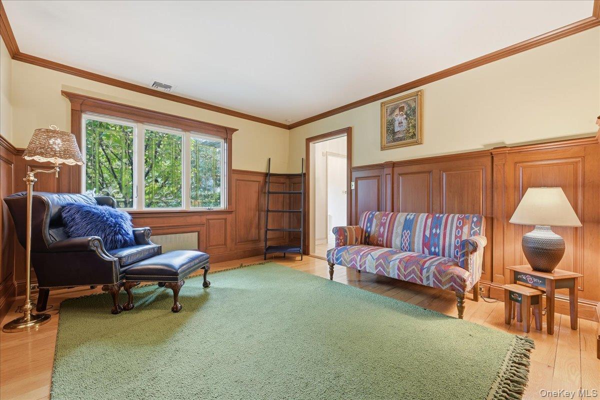 #14 photo, 88 Luquer Road, Manhasset , NY 11030