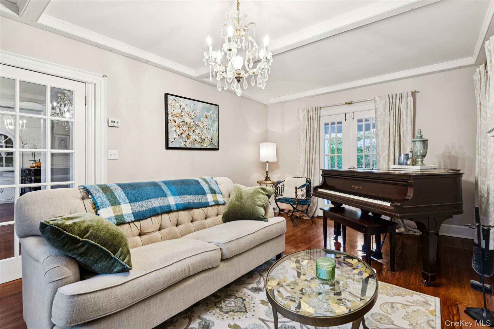 #2 photo, 30 School Street, East Williston , NY 11596