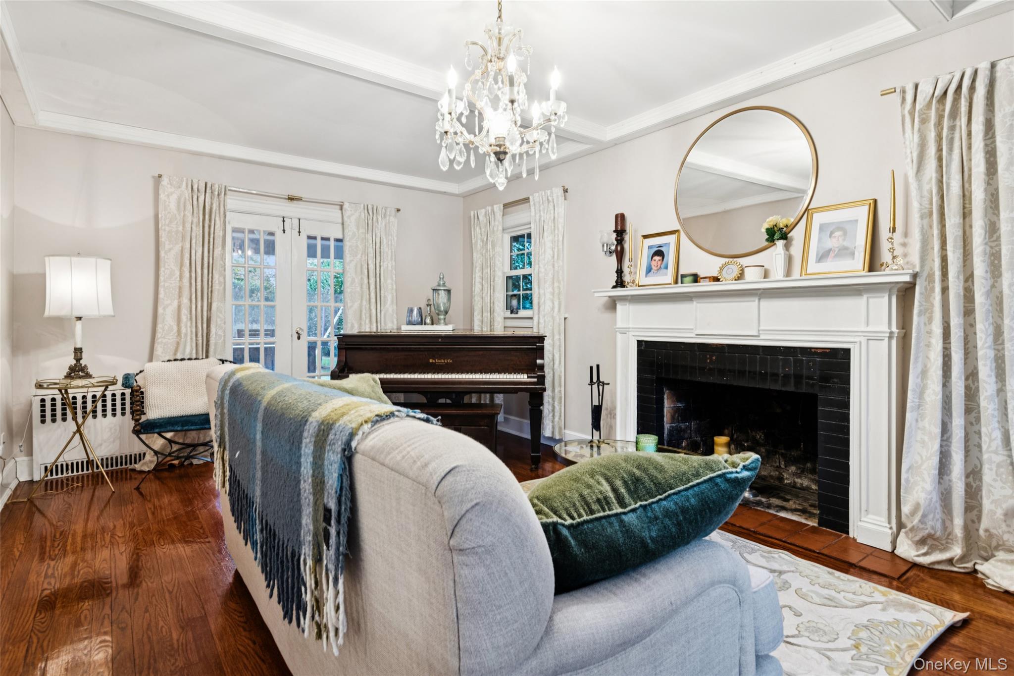 #3 photo, 30 School Street, East Williston , NY 11596