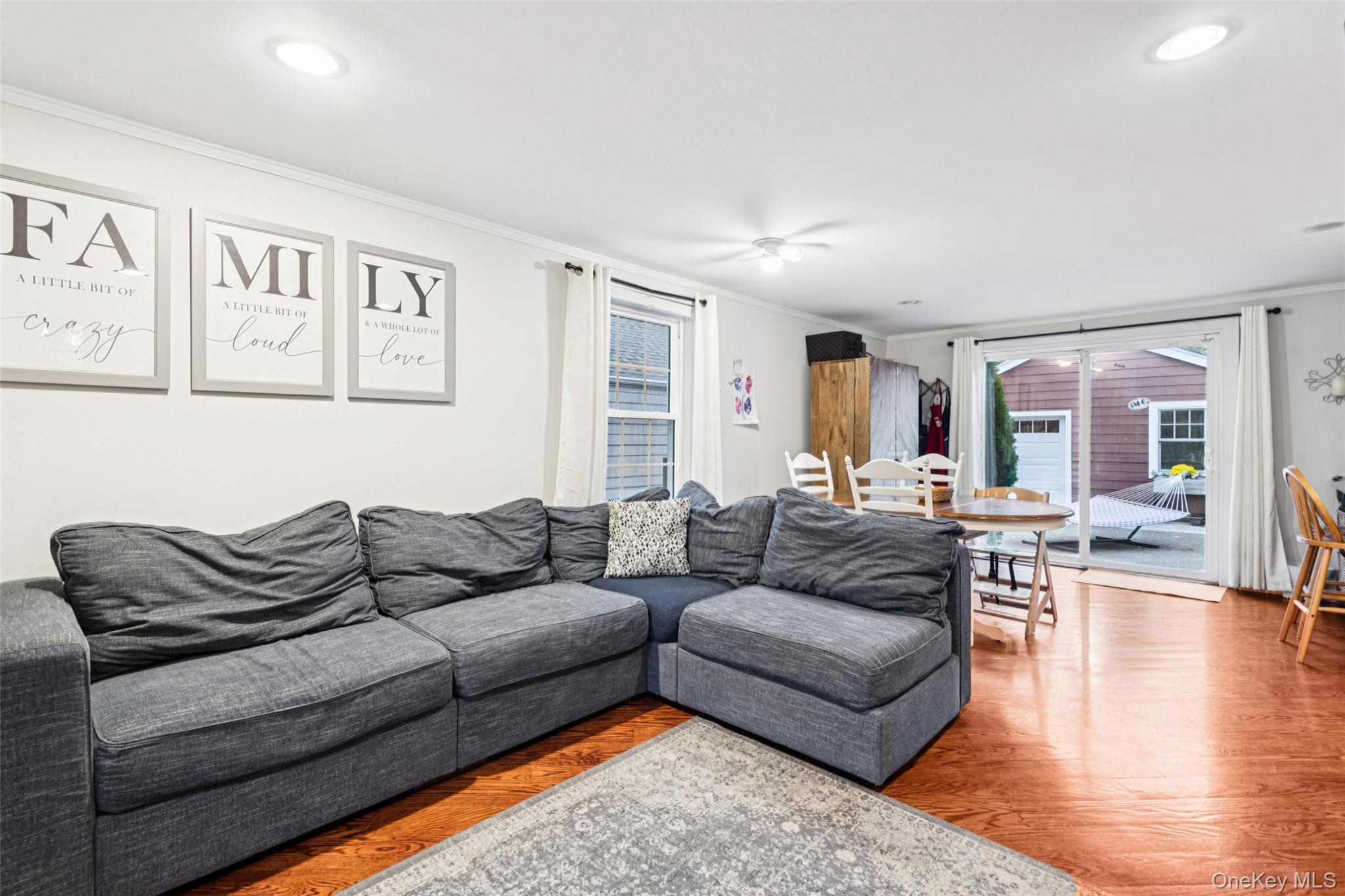 #6 photo, 30 School Street, East Williston , NY 11596